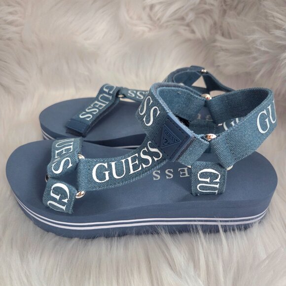 NEW GUESS Women's Avin Logo Sport Denim Sandals Size 7.5 - Picture 2 of 10
